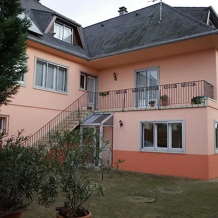 Holiday home Maison De Jeanne *